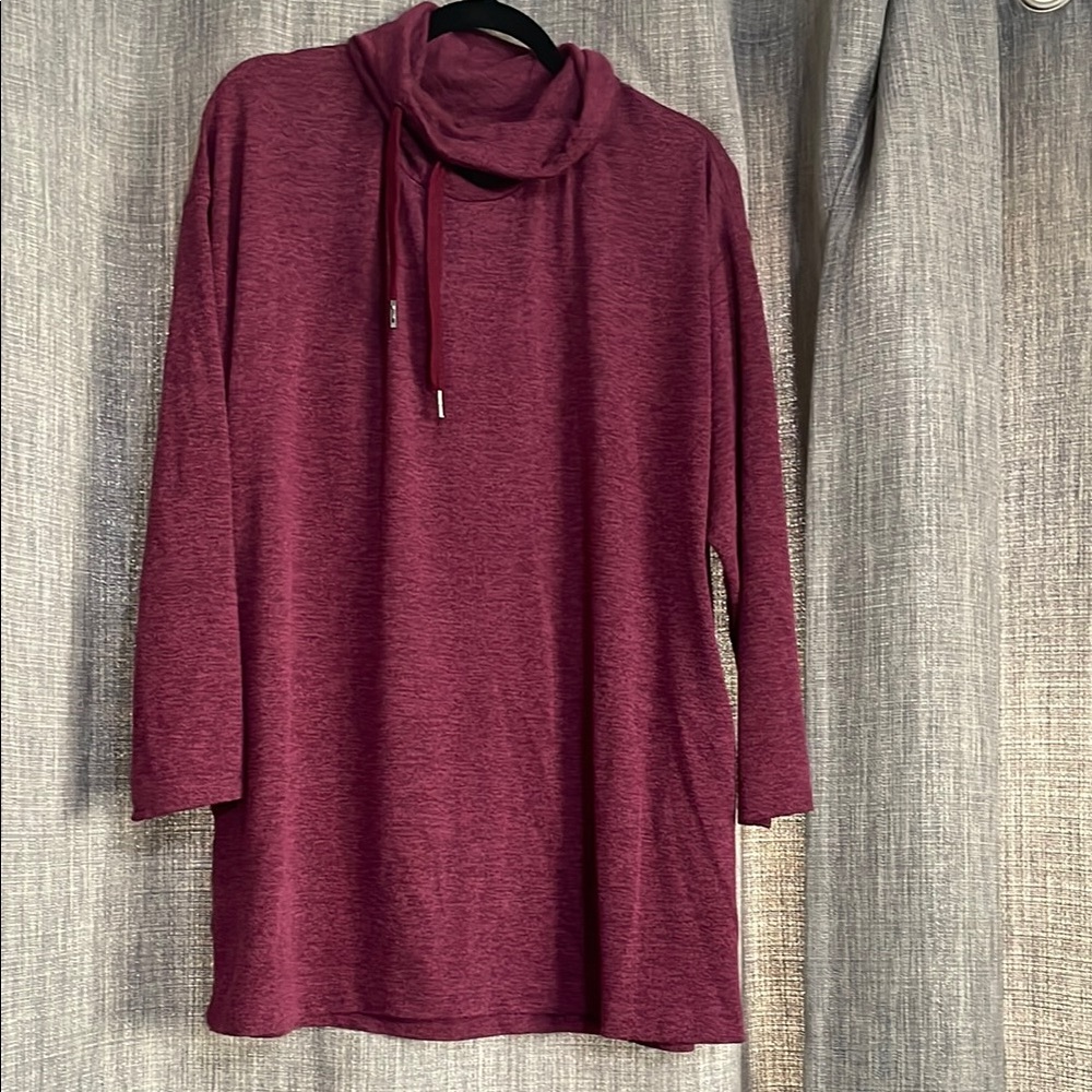 Dip Maroon Knit Tunic Top with Pockets